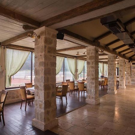 Nikšić Hotel Trim מראה חיצוני תמונה