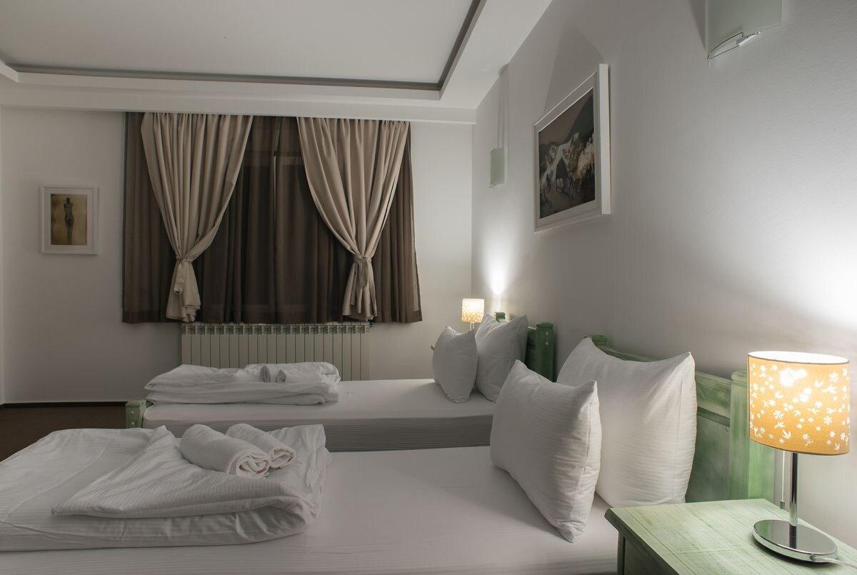 Nikšić Hotel Trim מראה חיצוני תמונה