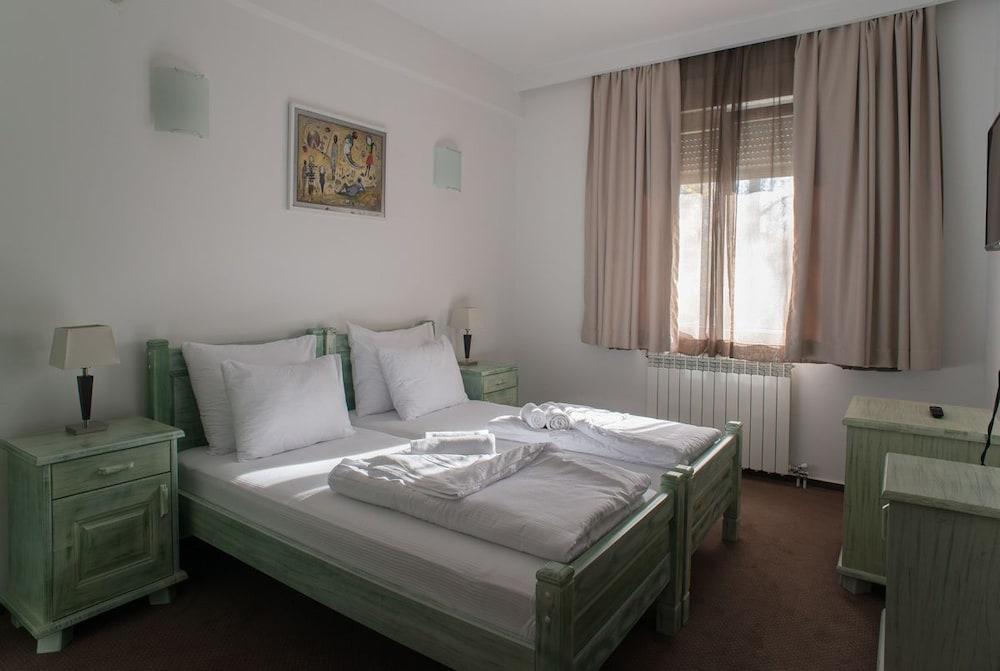 Nikšić Hotel Trim מראה חיצוני תמונה