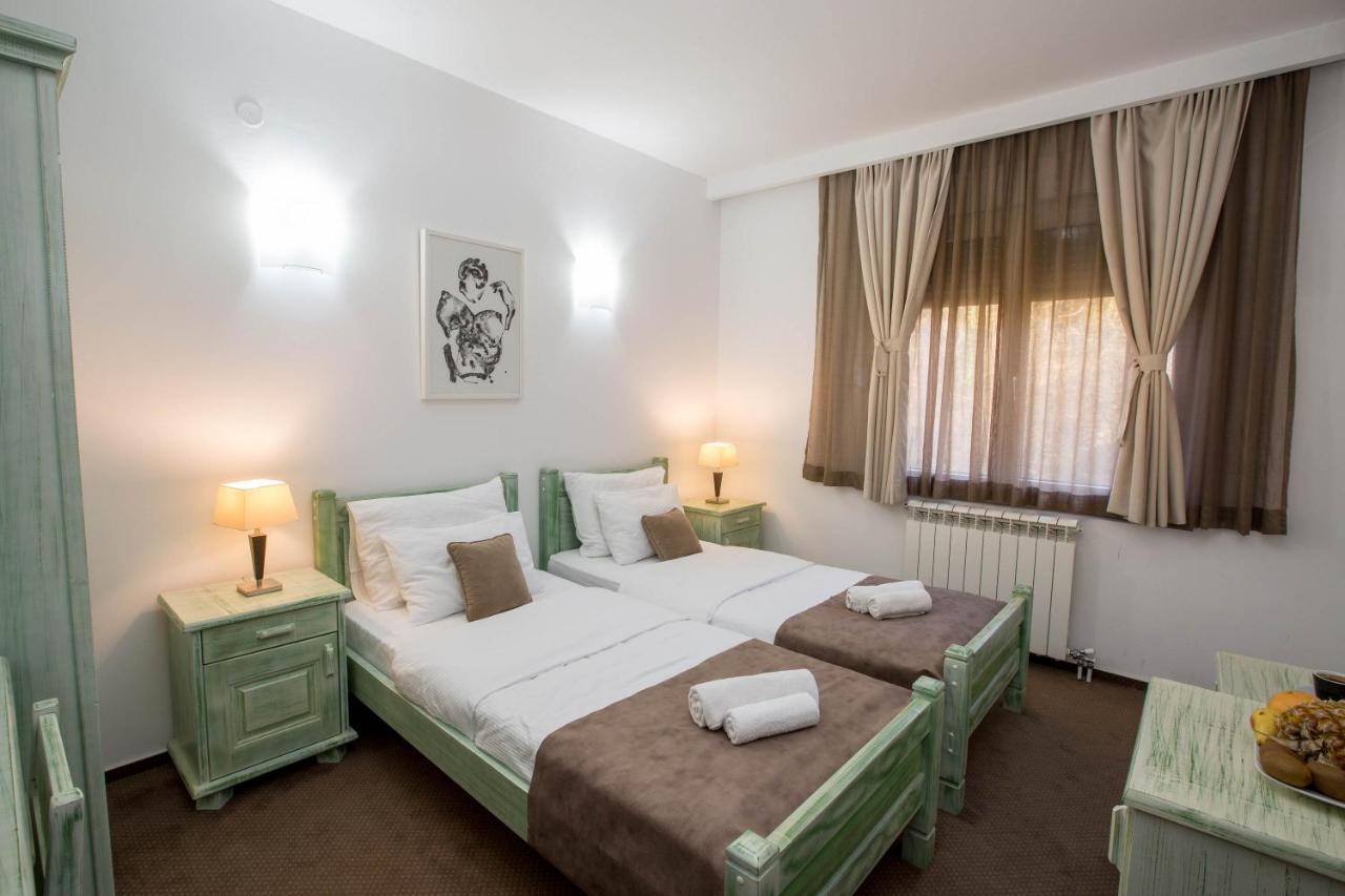 Nikšić Hotel Trim מראה חיצוני תמונה