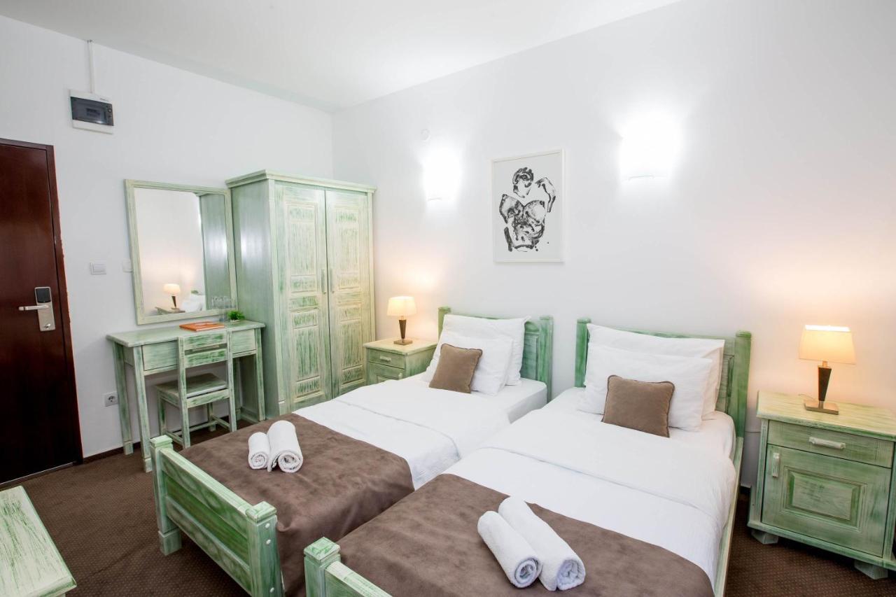 Nikšić Hotel Trim מראה חיצוני תמונה